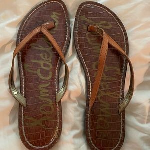 Woman’s Sam Edelman sandals
